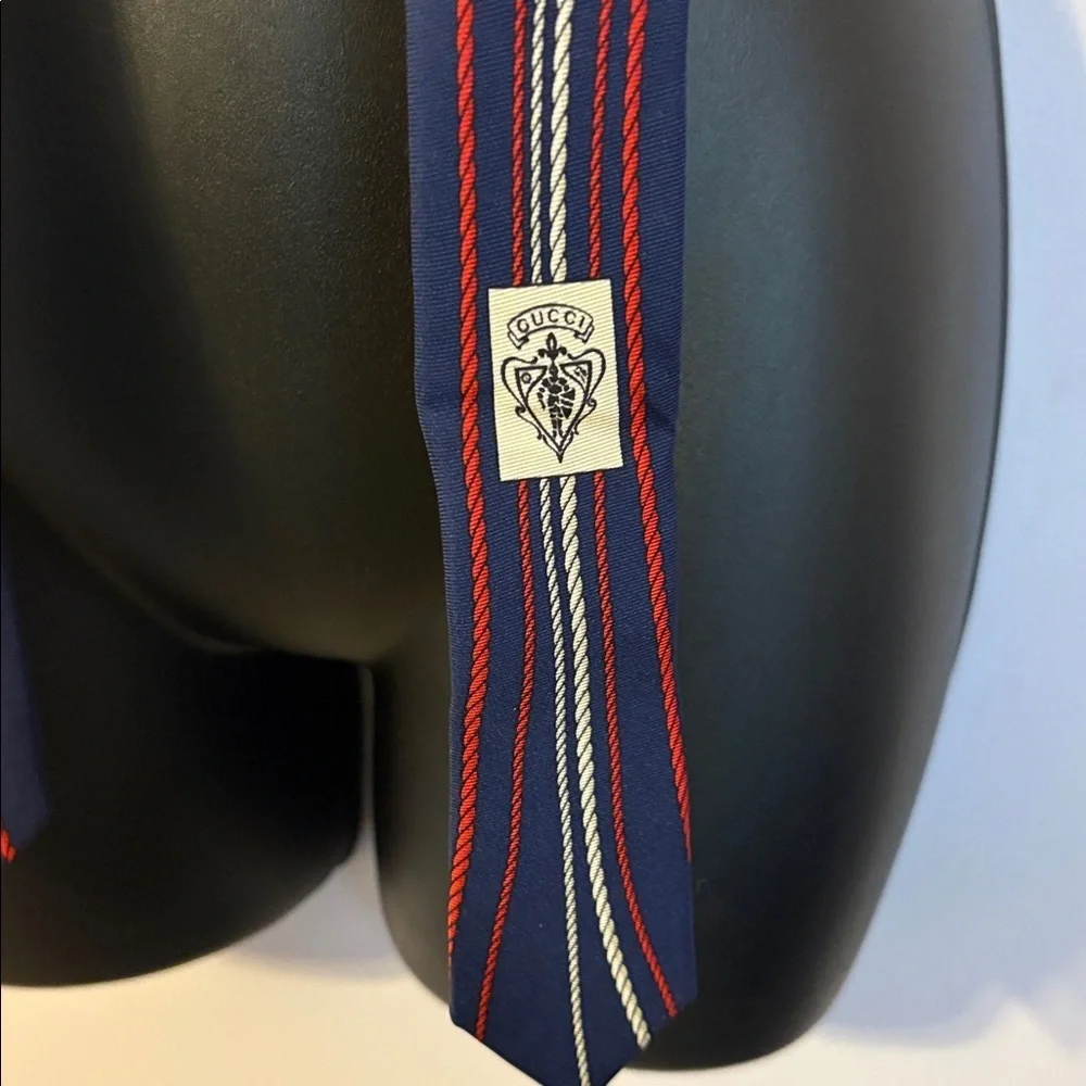 Gucci navy blue